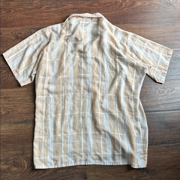 Men's VanHeusen Cream & White Striped Button Down Shirt - Picture 2 of 5